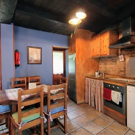 Holiday home Casa De Aldea Pena Sobia *
